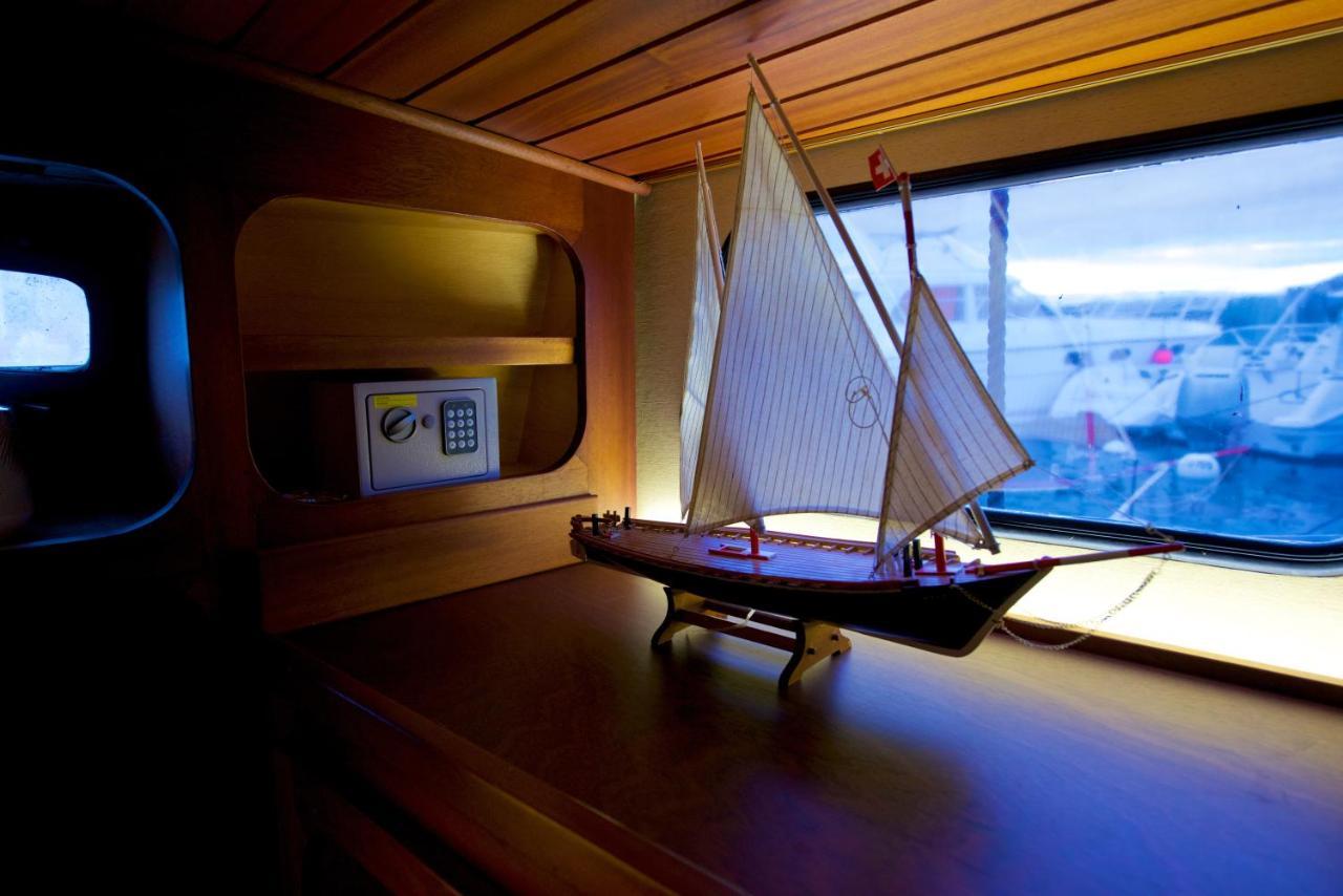 Homeboat-Bateau Hotel Geneva Exterior photo